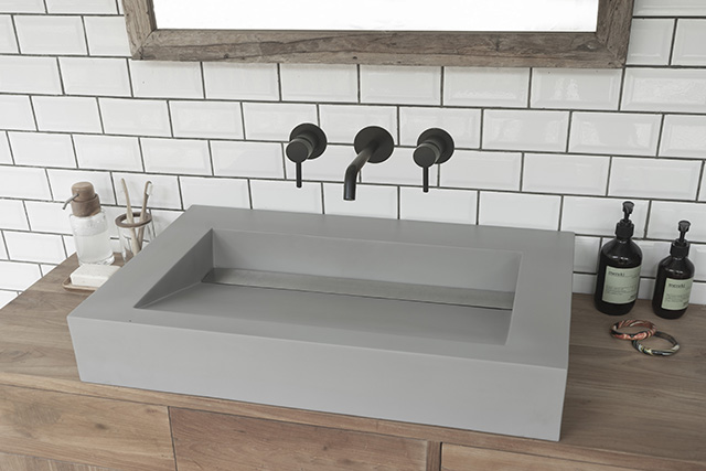Large rectangular concretet sink